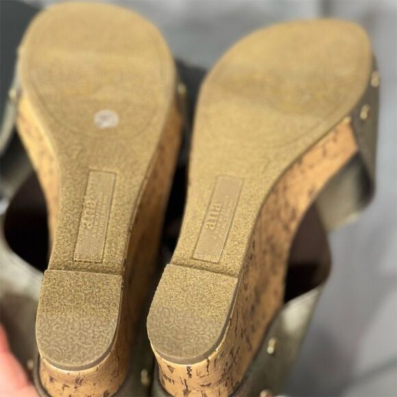ANA Lexi Gold Wedge Sandals 7M NIB Metallic Cork Platform Summer Slides - Picture 7 of 8